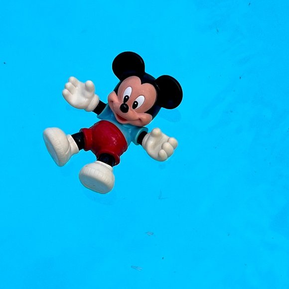 Vtg Disney Baby Mickey Mouse Toy Figure Floating Tub Pool Plastic - Picture 10 of 11